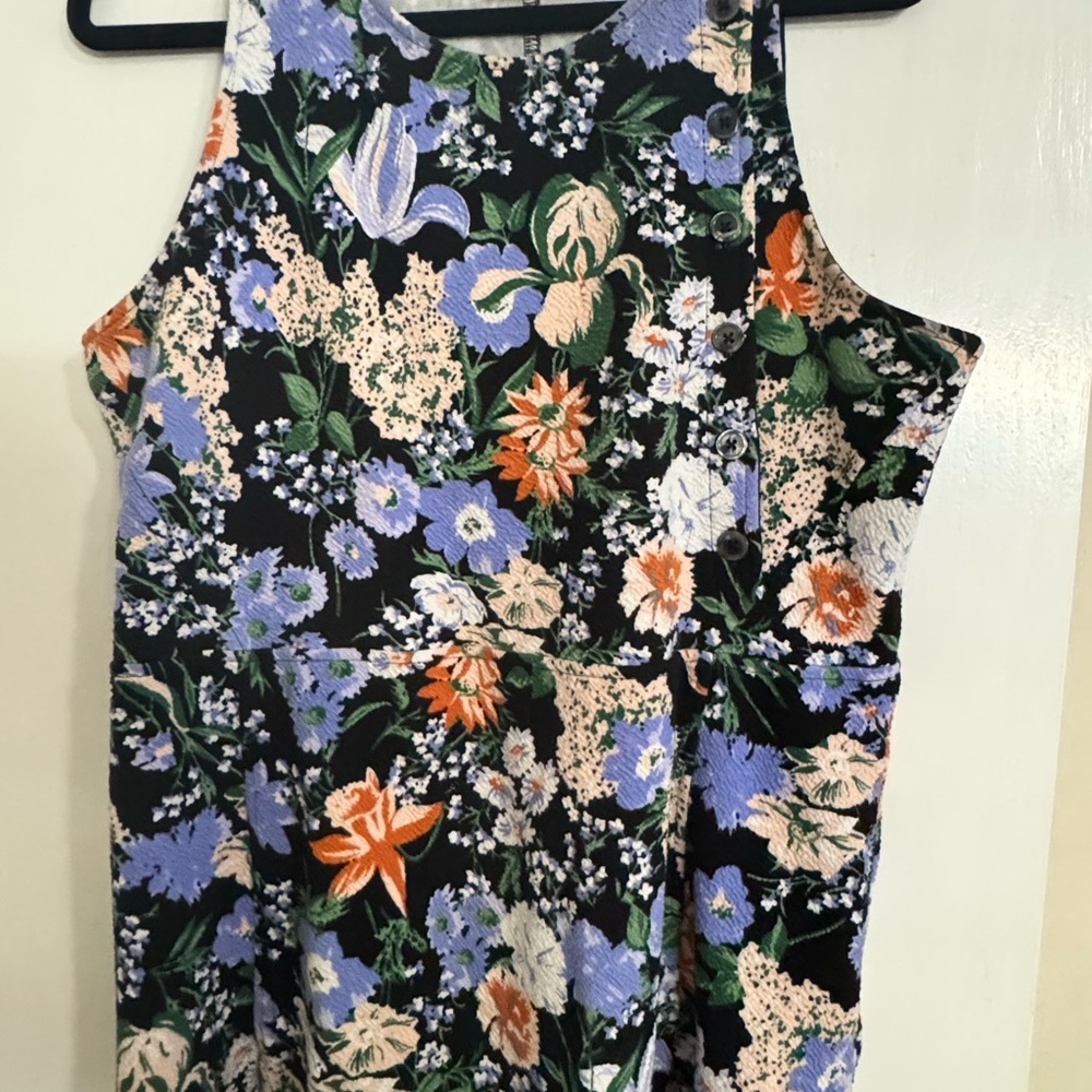 Anthropologie Maeve Black and White Floral sleeveless top